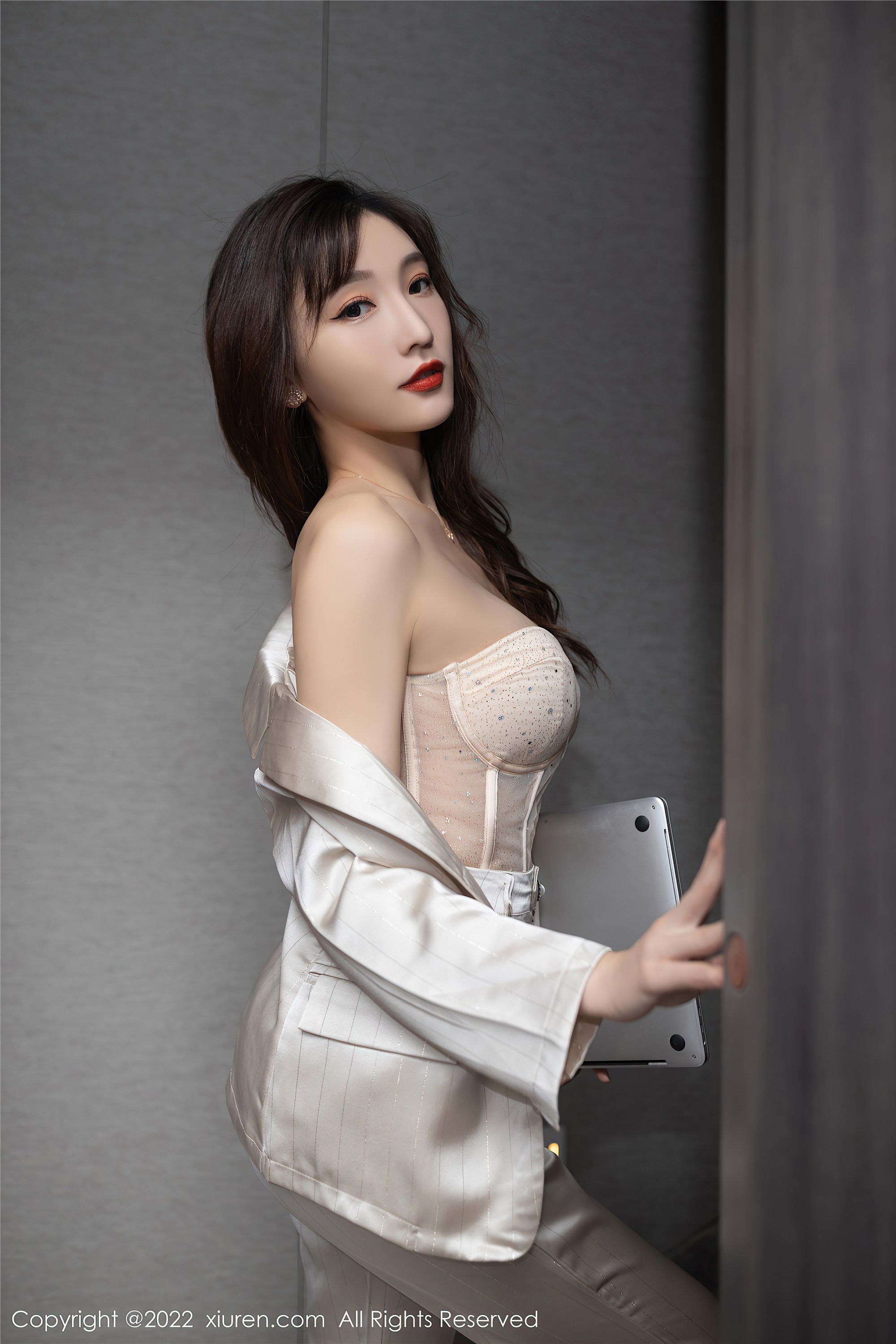 Xiuren秀人网 2022.09.15 NO.5594 陆萱萱